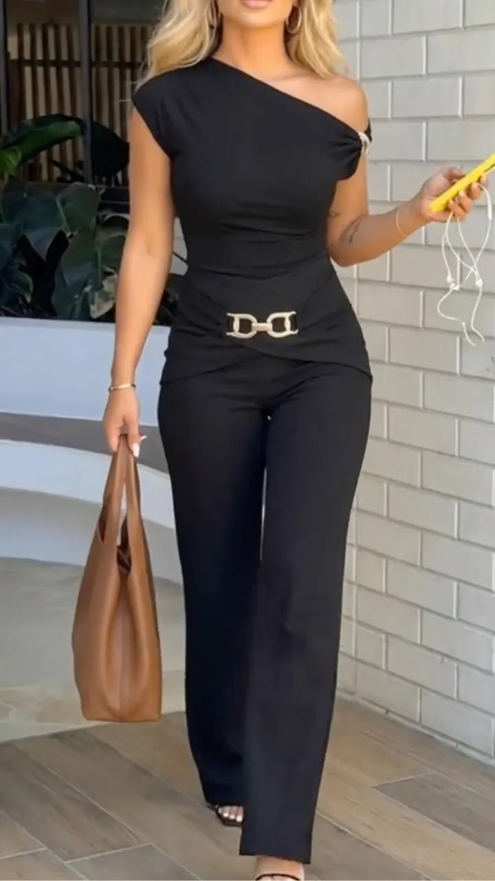 Black One Shoulder Metal Buckle Jumpsuit