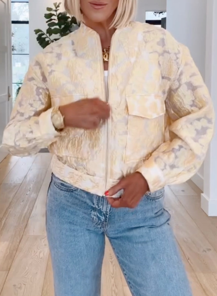 Apricot Jacquard Short Bomber Jacketit
