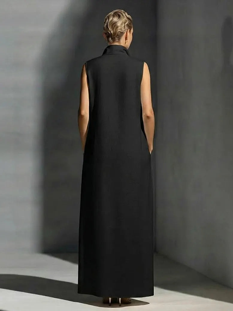 Minimalist Contrast Stripe Maxi Dress - Elegant V-Neck Sleeveless Gown with Pockets