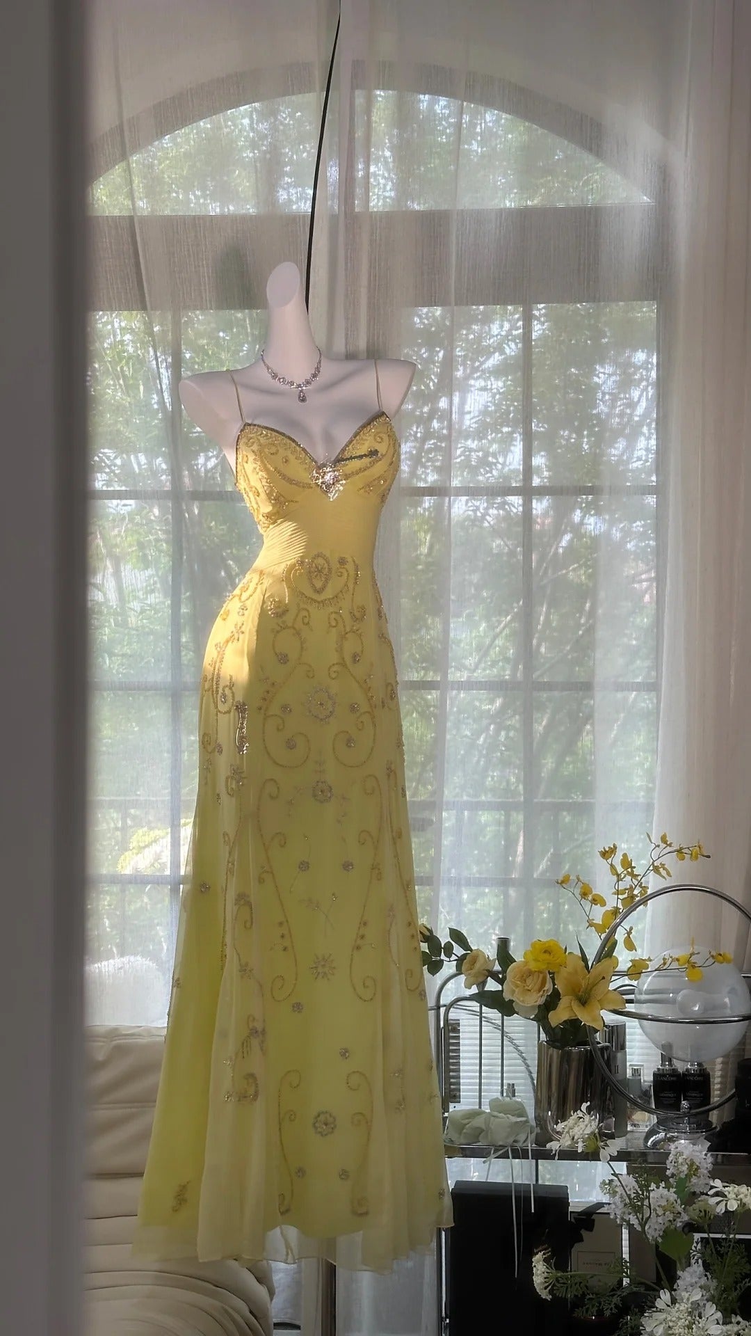 Yellow Gorgeous Exquisite Beaded Backless Spaetti Strap Long Chiffon Ball Gown Evening Dress Birthday/Holiday Party Dress Prom Dress 4063