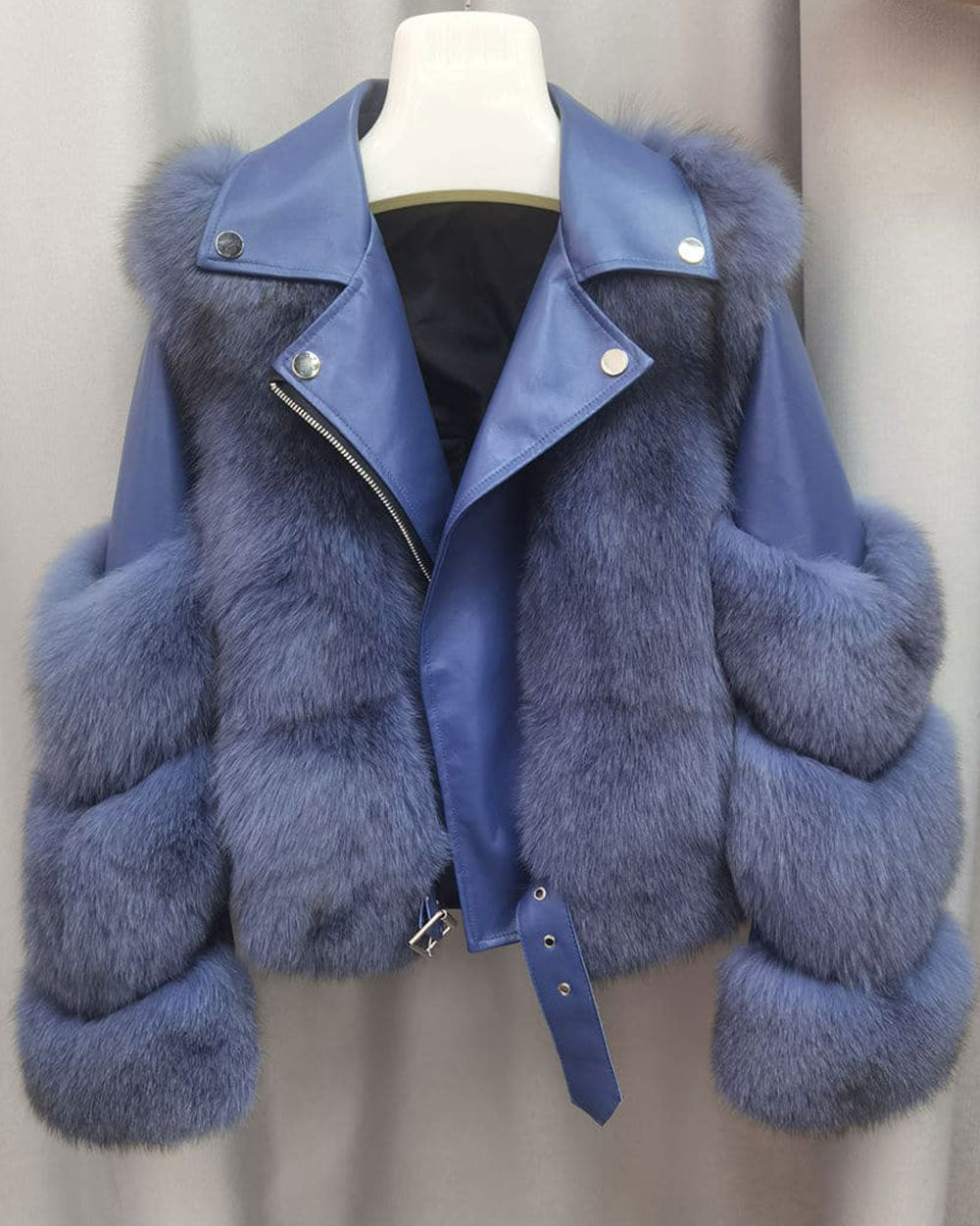 Women's winter warm long sleeves leather jacket