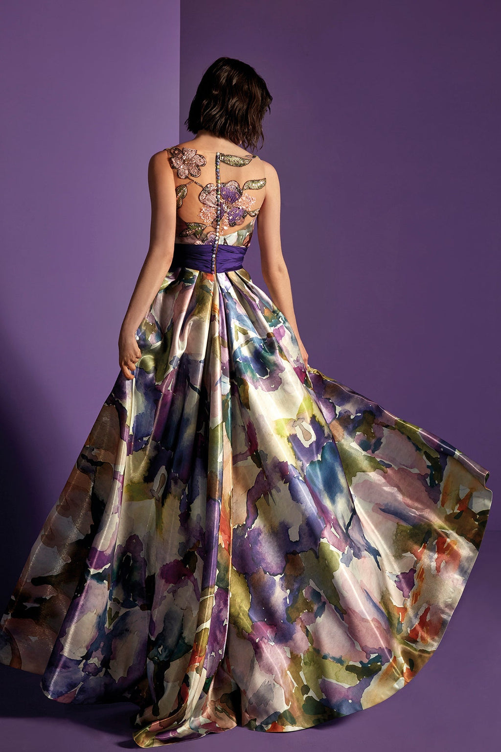 Sleeveless print satin dress