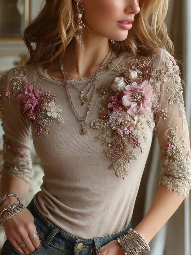Women's Casual Retro Bohemian Embroidered Floral Print T-shirt