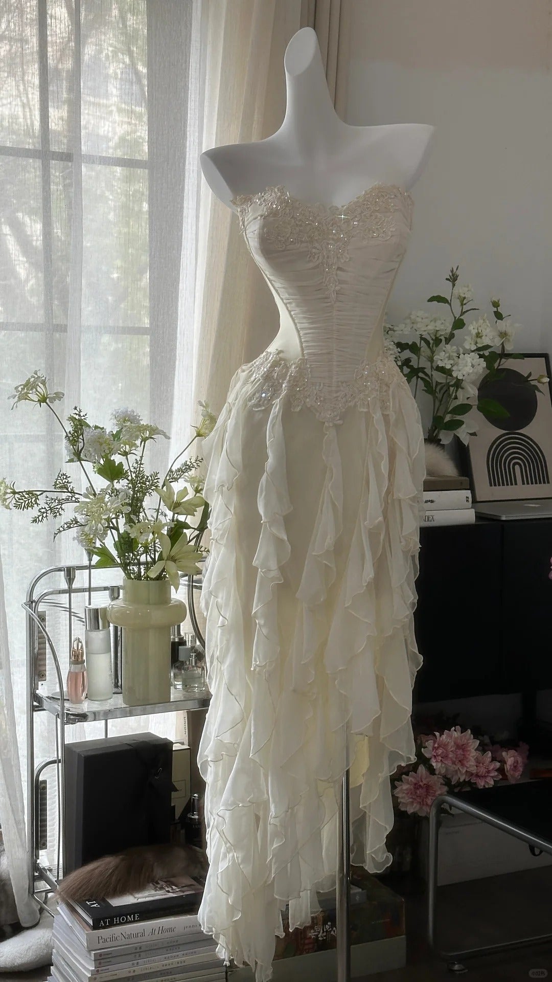 Ivory White Romantic Elegant Exquisite Beaded Backless Long Chiffon Ruffle Homecoming Dress Prom Dress Evening Dress Birthday Holiday Party Dress 4009