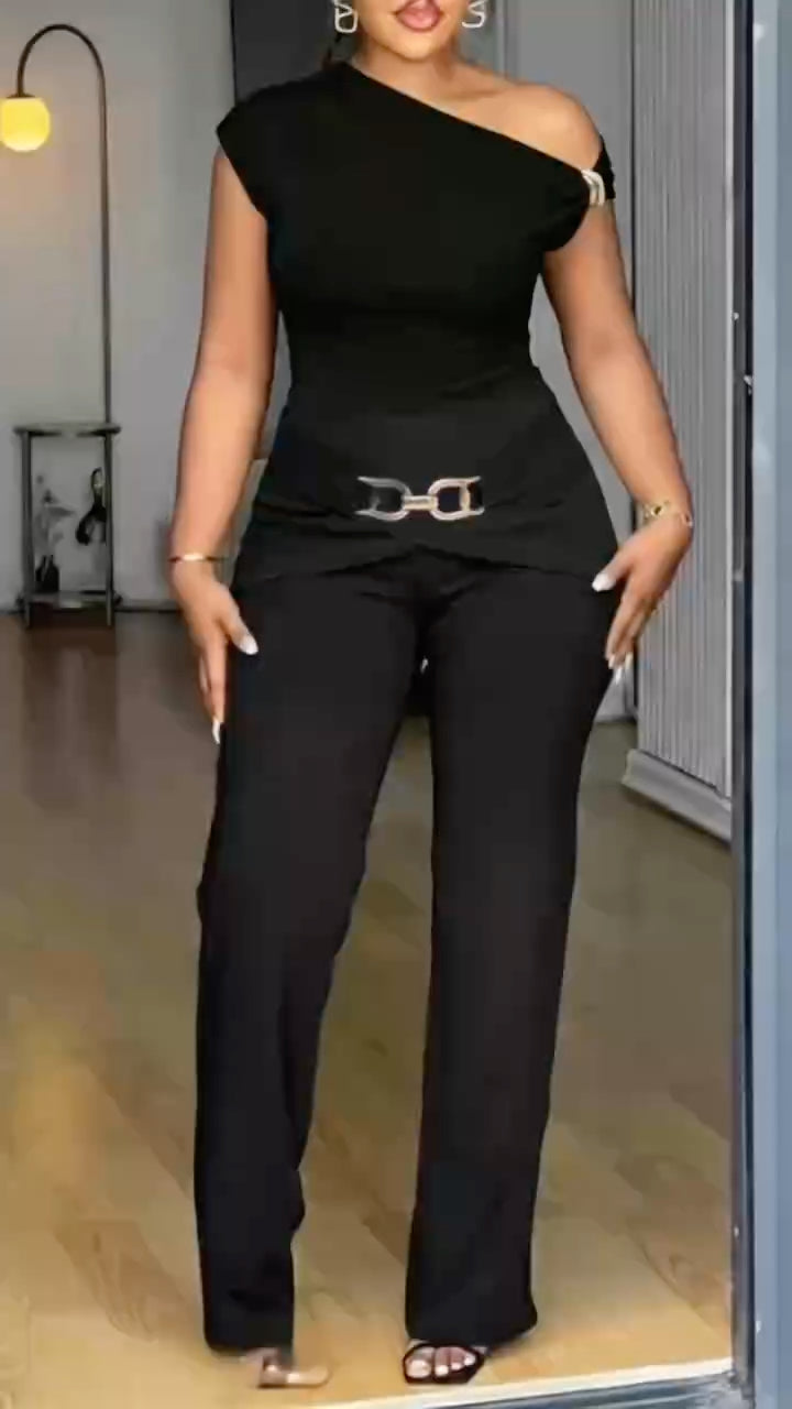 Black One Shoulder Metal Buckle Jumpsuit