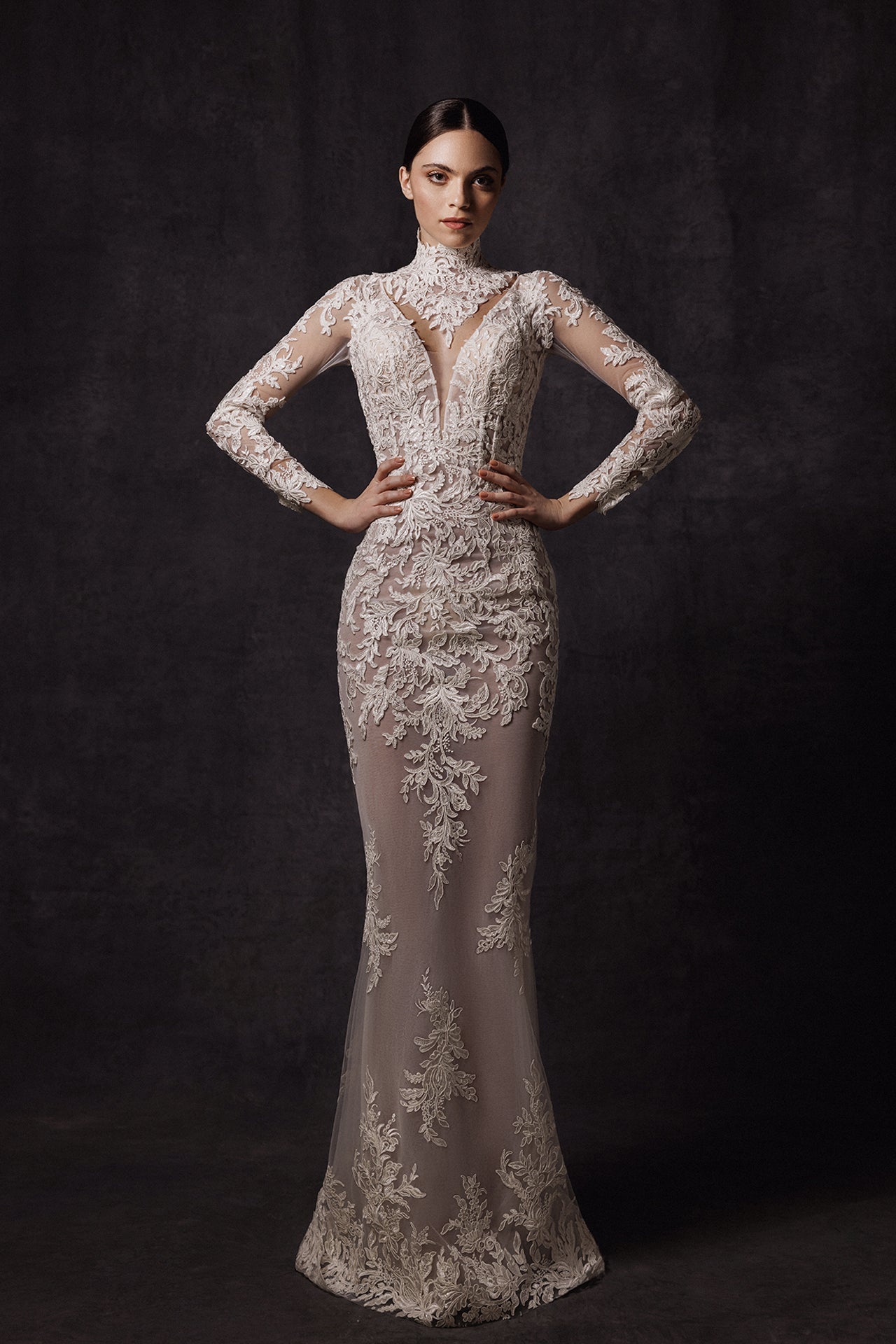 Long sleeves embroidered wedding dress