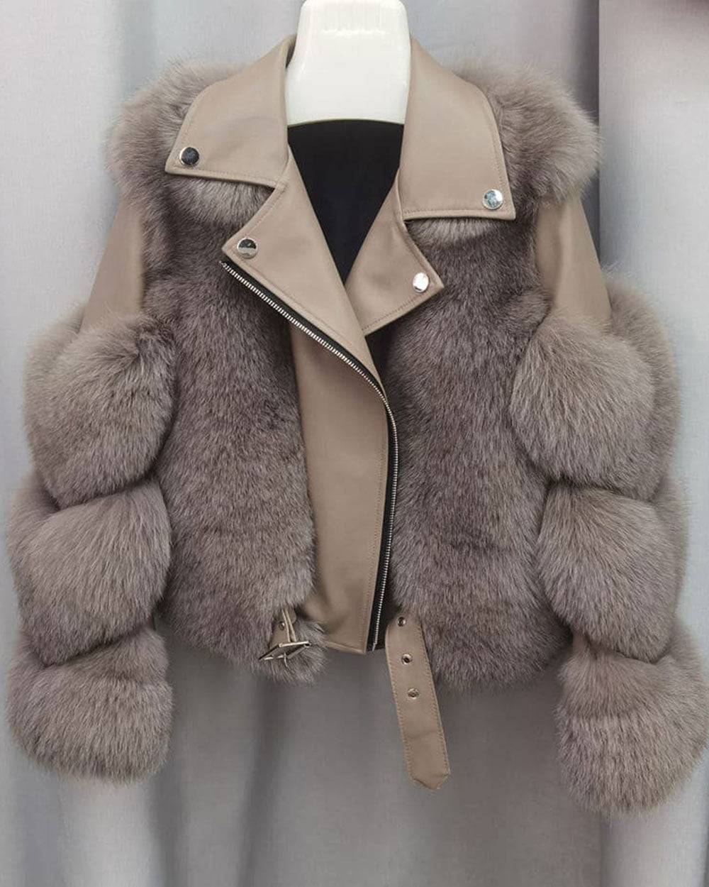 Women's winter warm long sleeves leather jacket