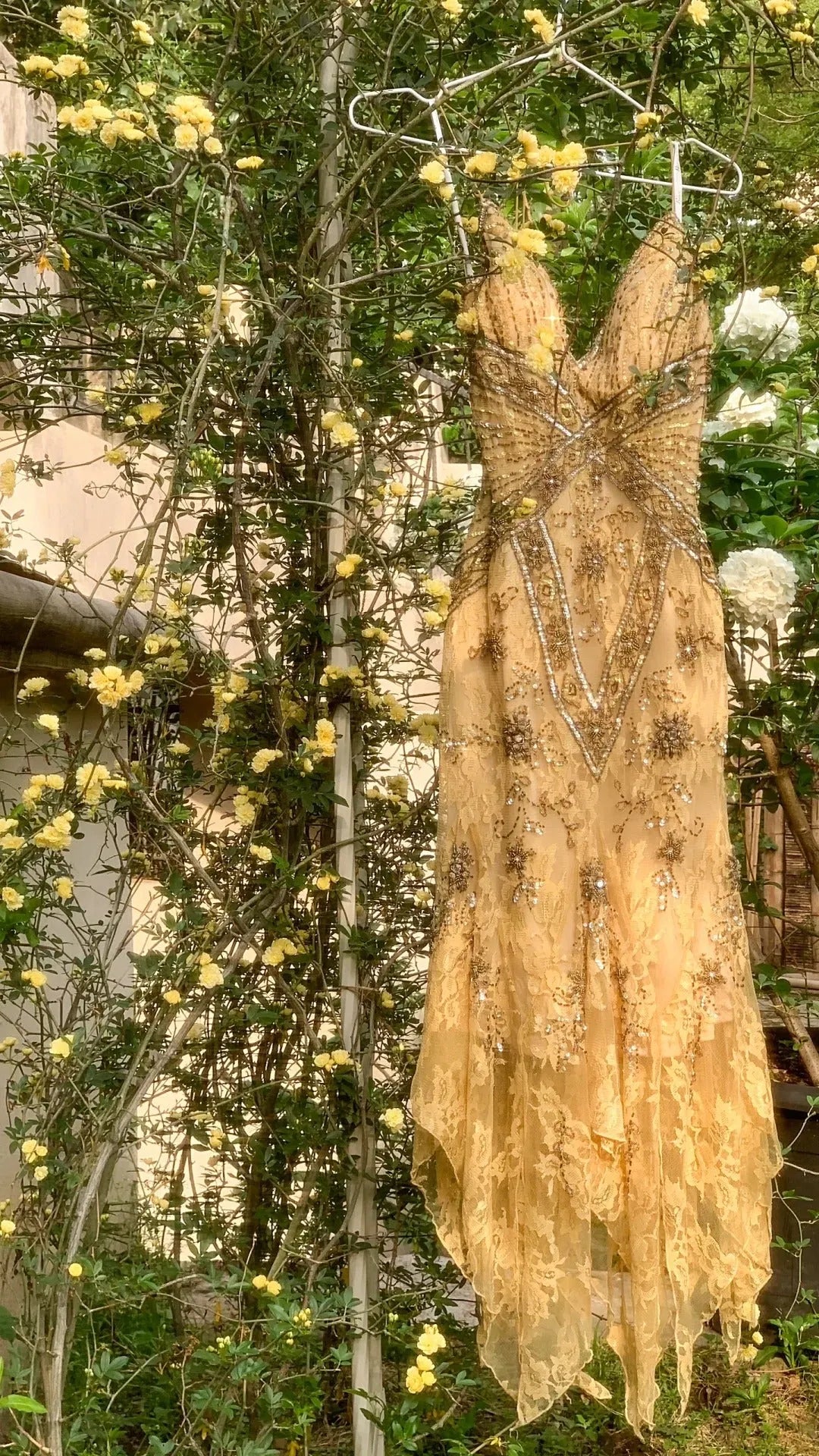 Lit yellow brown gorgeous and elegant vintage exquisite beaded long chiffon lace ball dress evening dress birthday party dress prom dress 3950