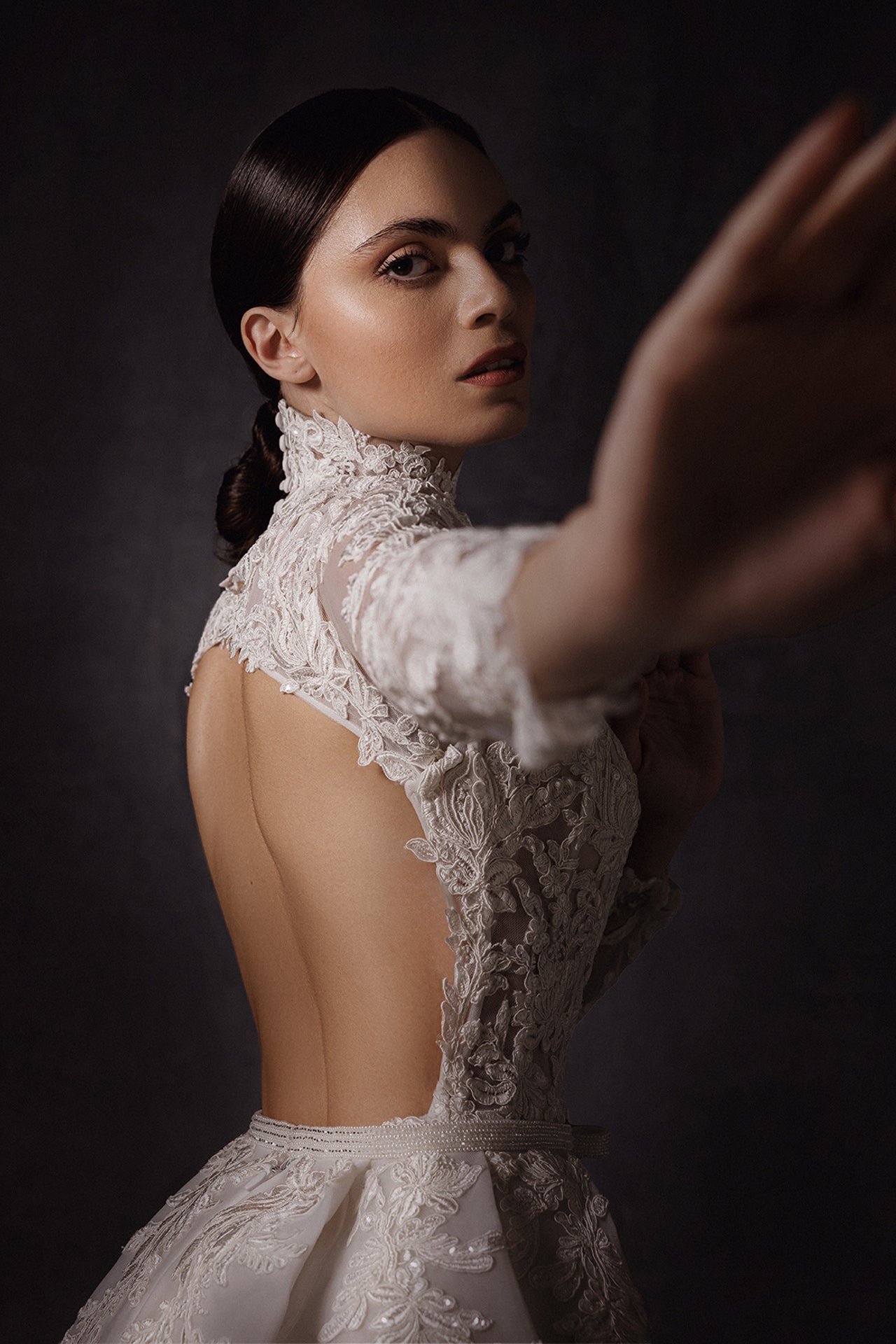Long sleeves embroidered wedding dress