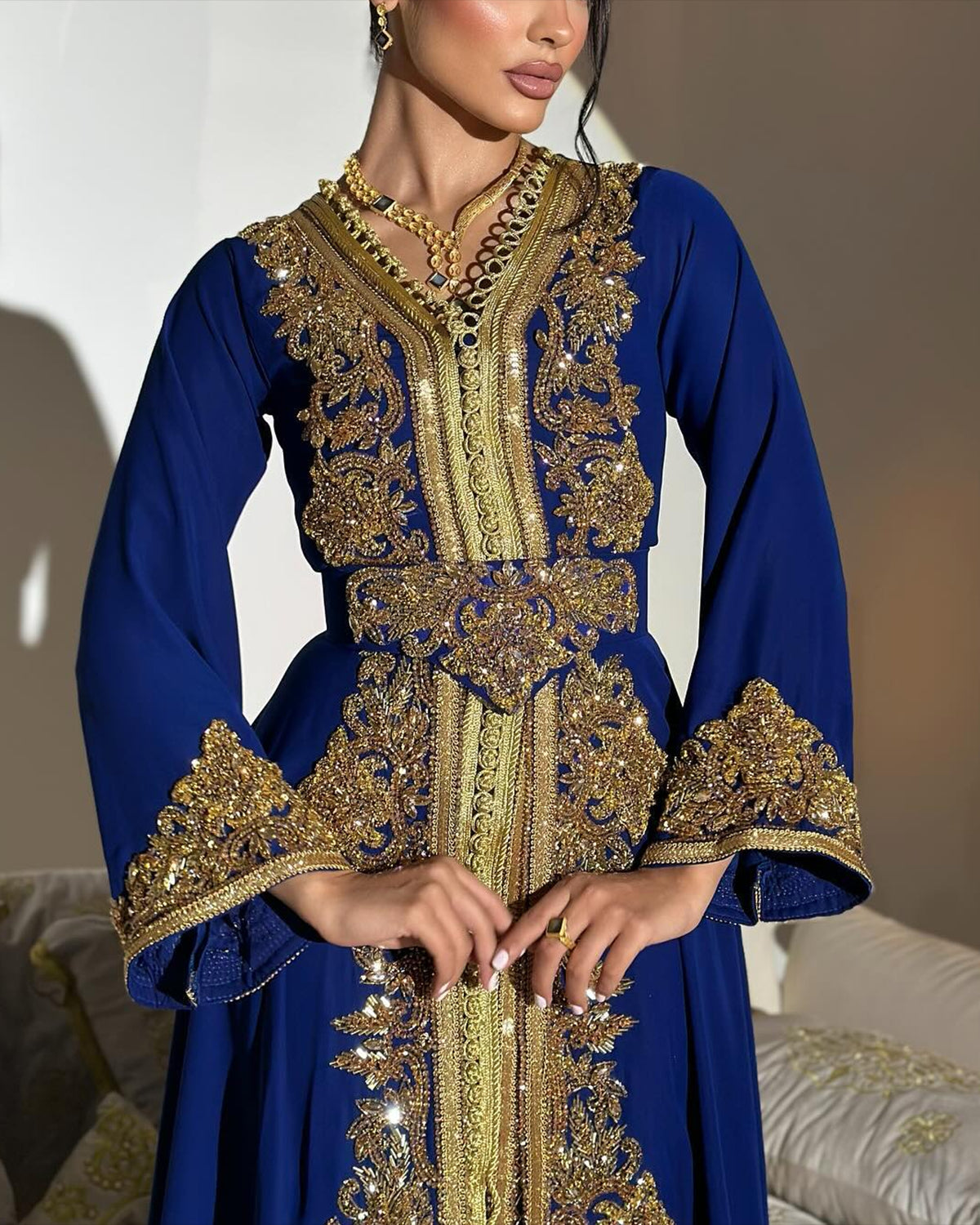 Women's V-neck long sleeve embroidered sequins Dress