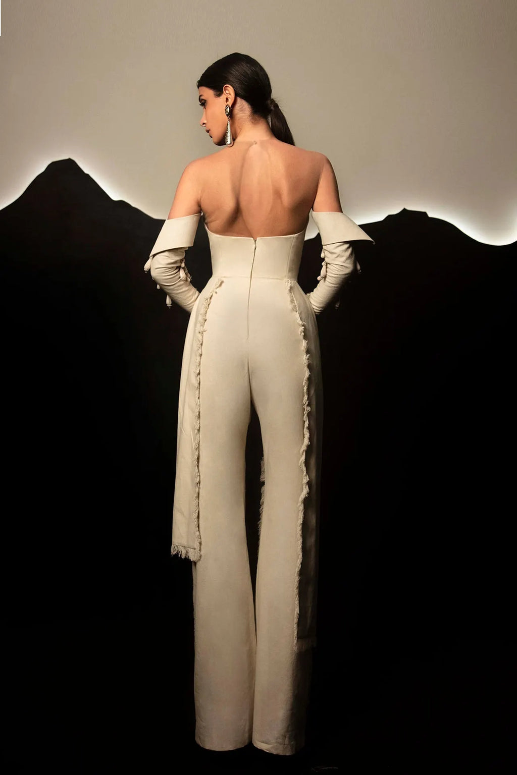 Off sleeves beaded jumpsuit