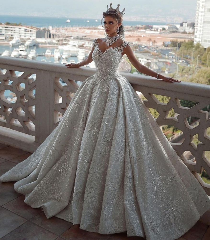 Daisda Glamorous Cap Sleeves Ball Gown Wedding Dress With Beadings