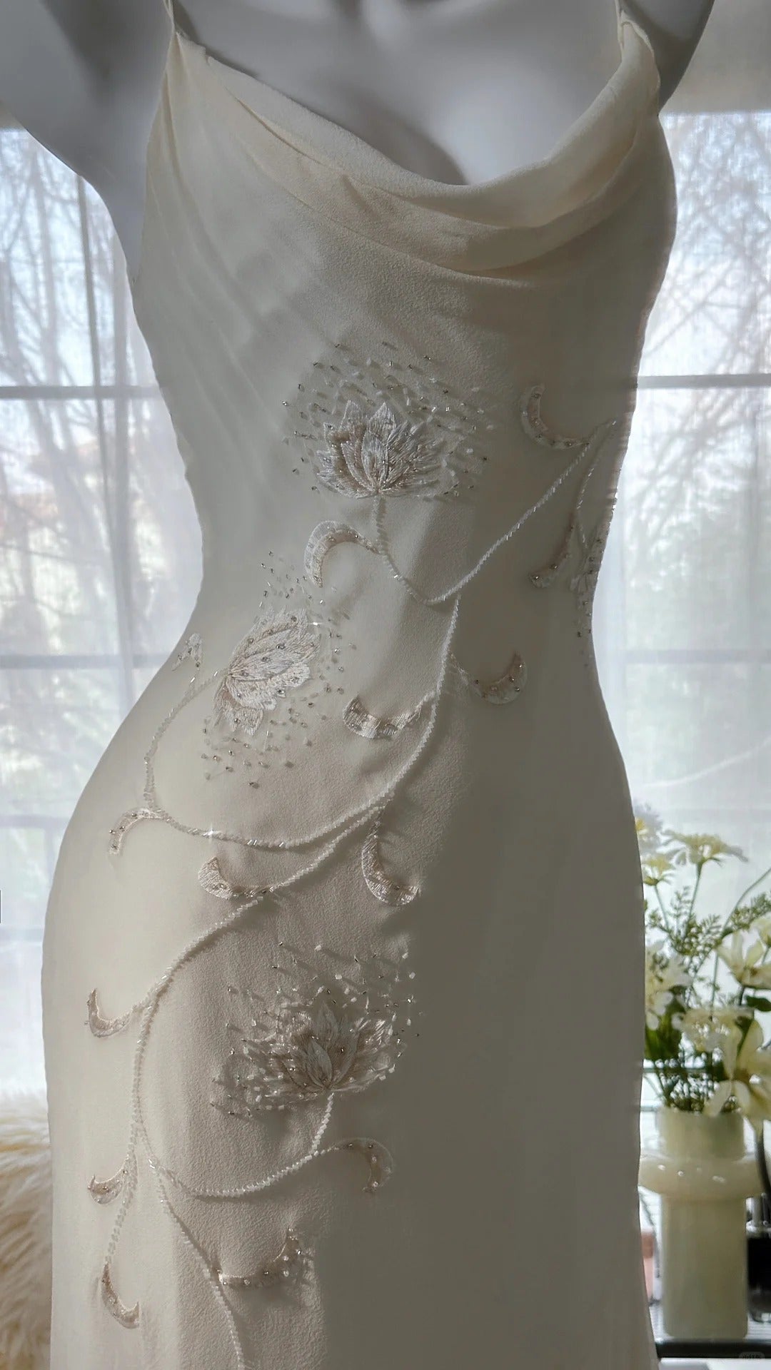 Ivory White Elegant Fashion Exquisite Floral Beading Long Chiffon Ball Gown Evening Dress Party Dress 4006