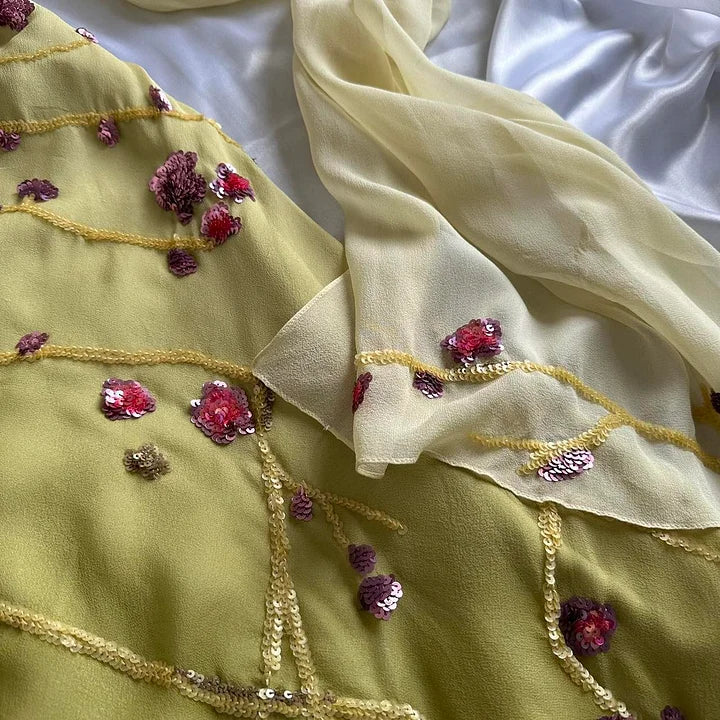 Yellow Green gorgeous exquisite vintage embroidered spaetti strap long ball gown prom dress evening gown