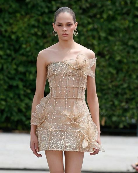 Elegant Bandeau Applique Floral Fashion Mini Dress