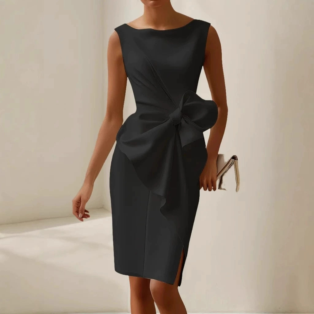 Women's Elegant Halter Neck Pleated Maxi Dress - Voluminous Sleeveless Swing Sun Dress - Chic Flowy Evening Party Dress