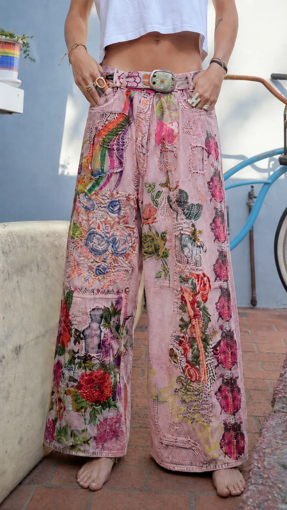 Colorful Floral Embroidered Wide-Leg Jeans