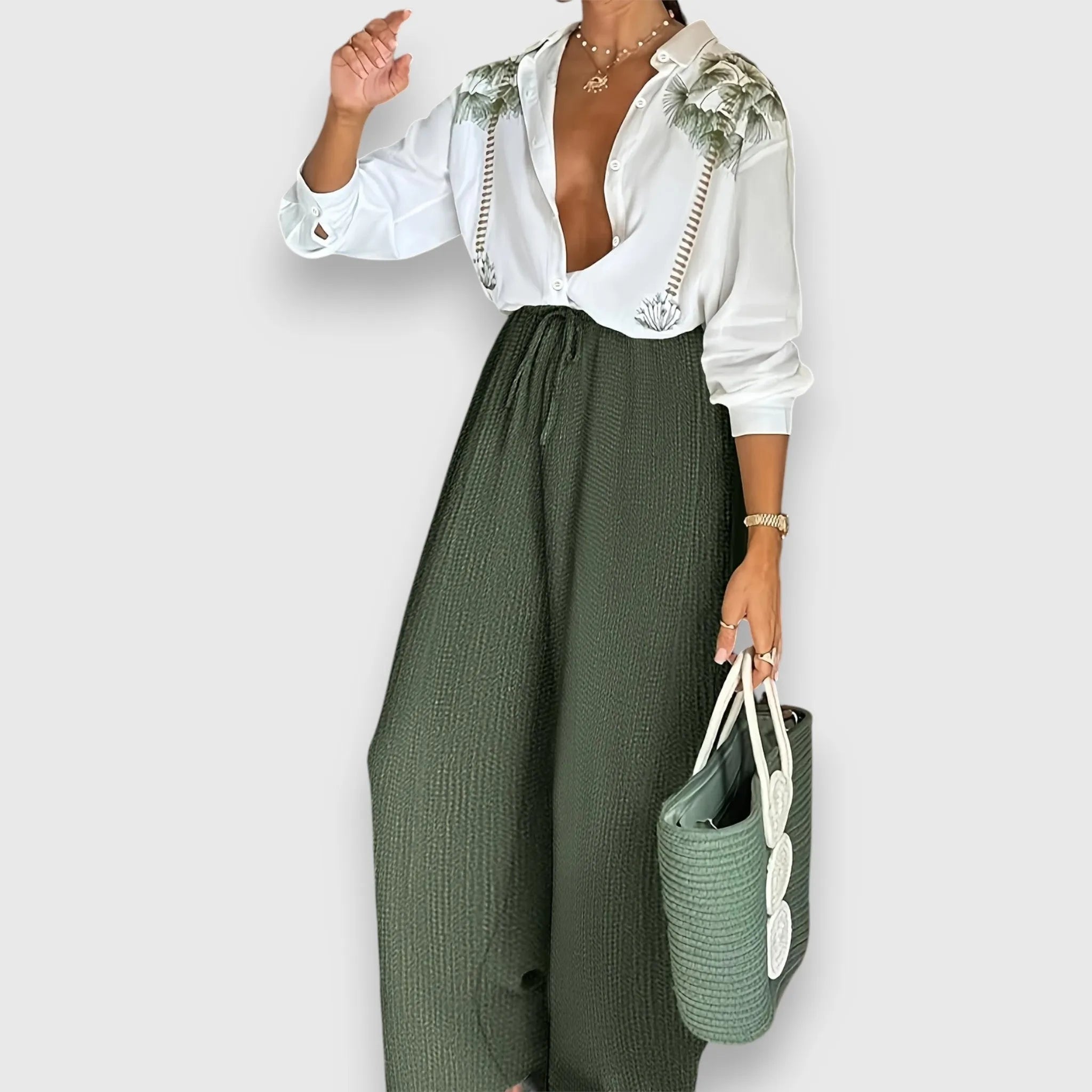 Set with Two-Tone Style