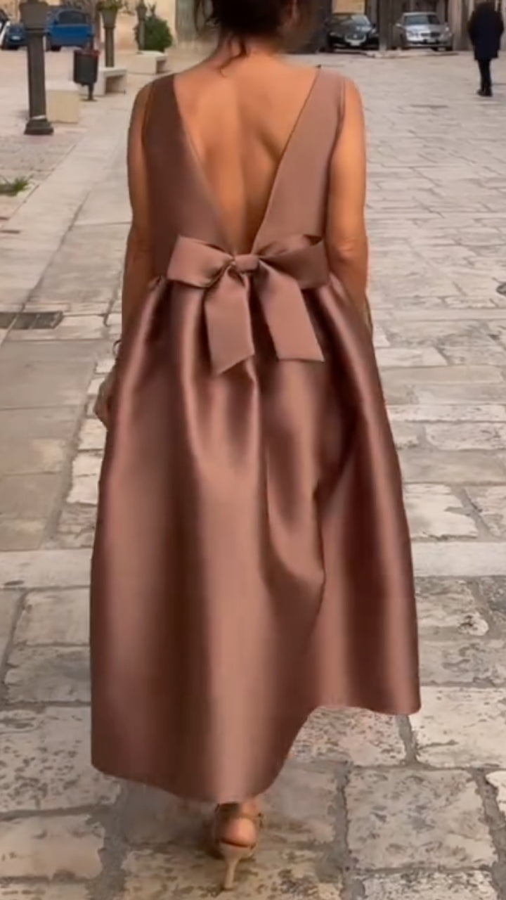 Women's V-Neck Three-Dimensional Cut Elegant Dress