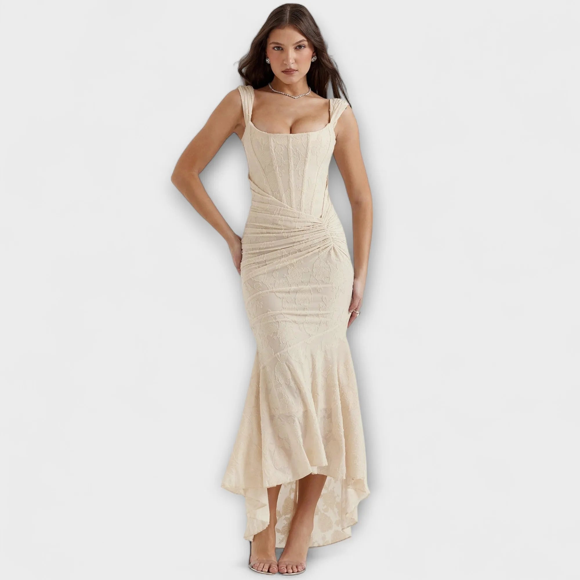 Long Dress with Elegant and Refined Corset