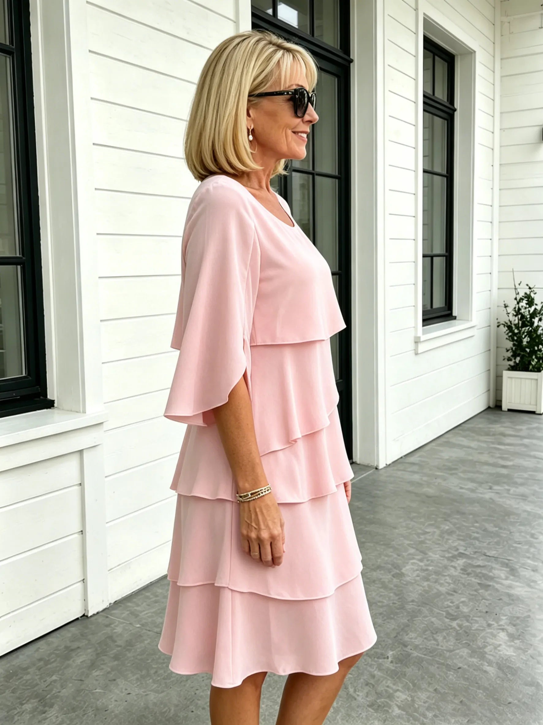 Fashion Solid Color Round Neck Cake Skirt Splicing Dress Women's Clothing