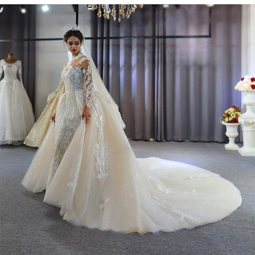 Daisda Gorgeous A-Line Sweetheart Long Sleeves Floor-length Wedding Dress With Appliques Lace