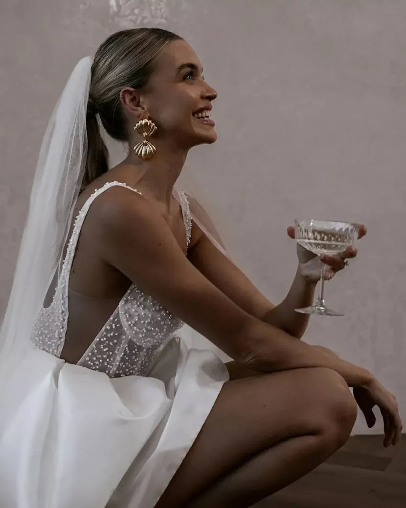 Delicate beaded wedding mini dress. Mini dress for party, dance dress, birthday party tailored to the bride's body measurements.