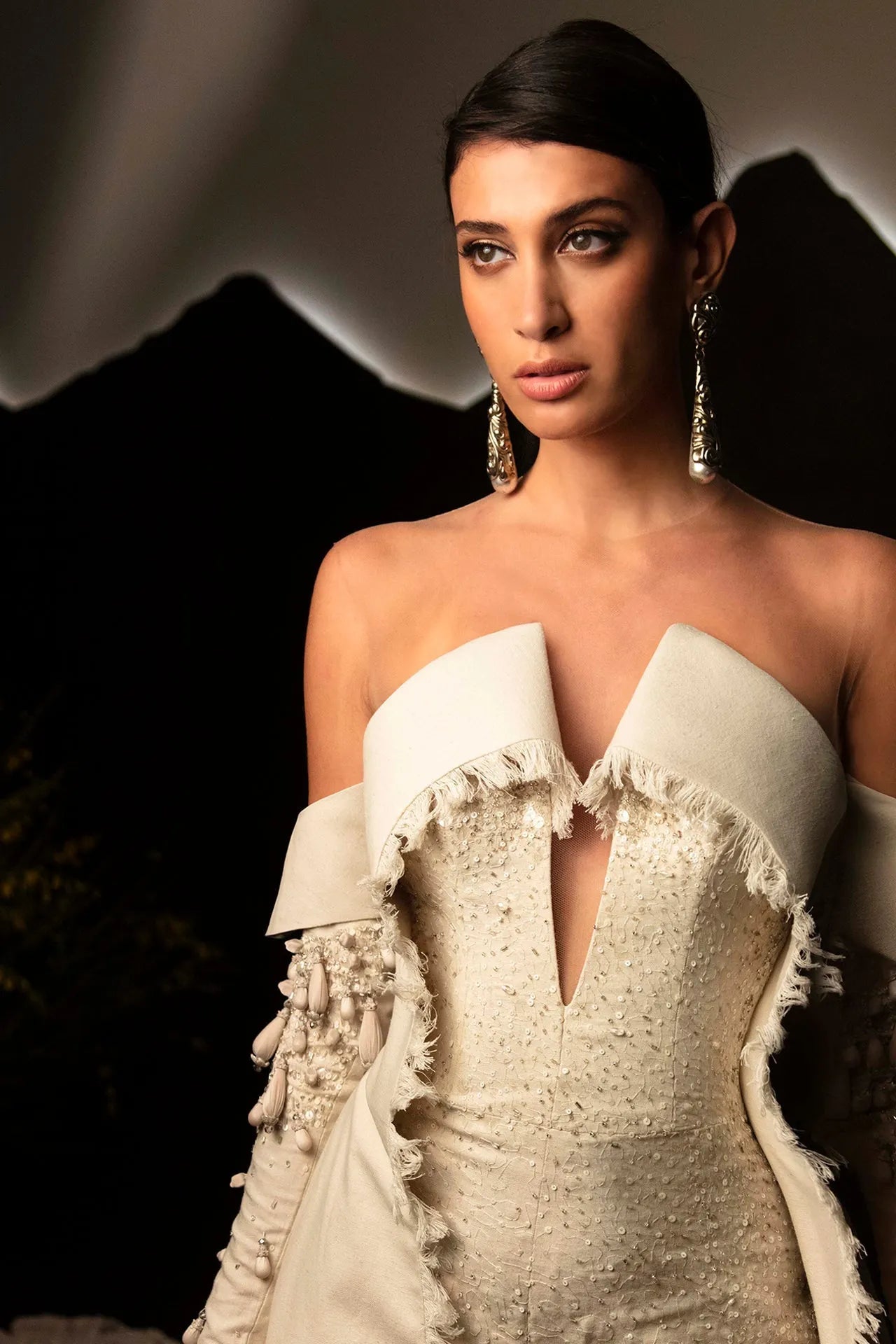 Off sleeves beaded jumpsuit