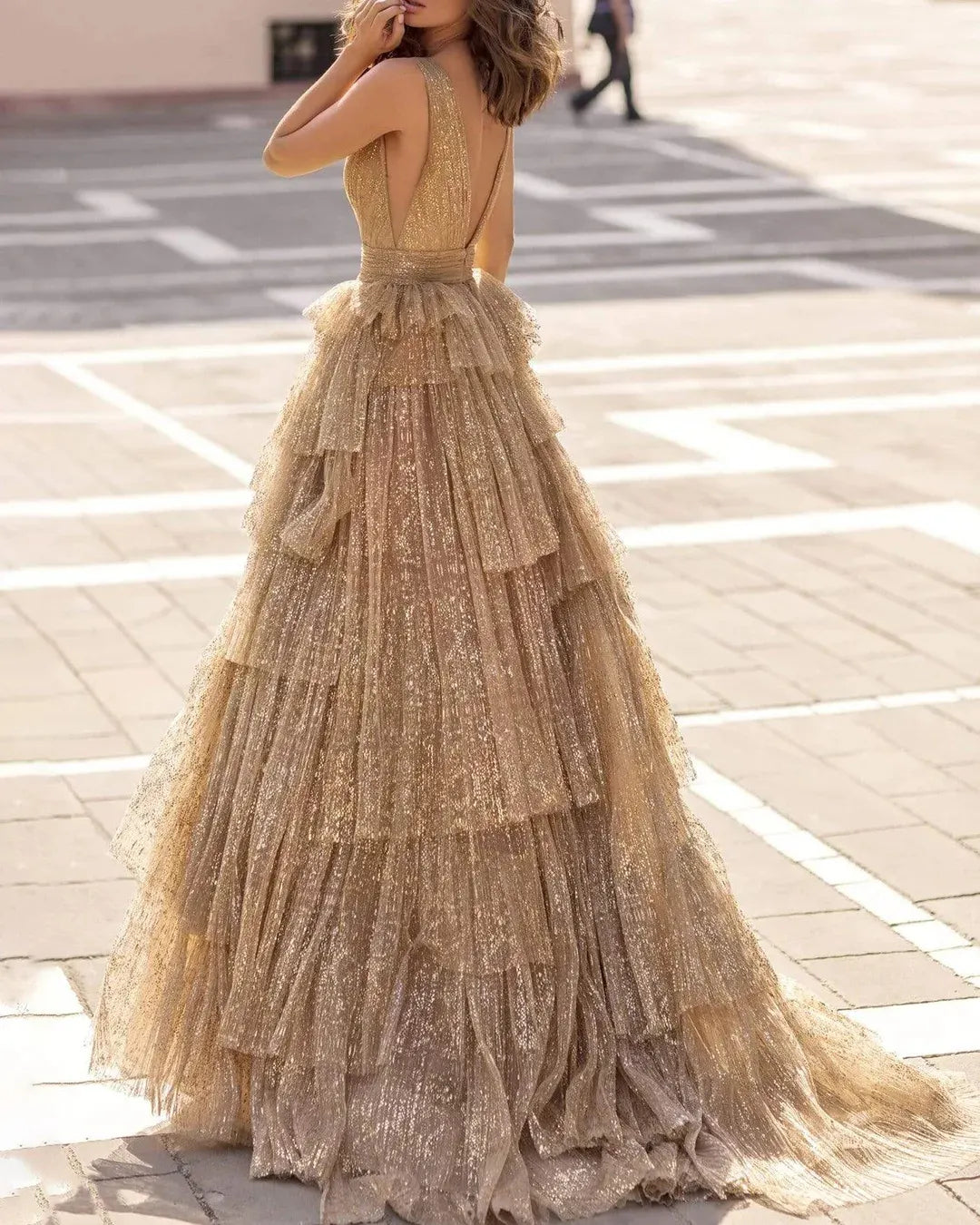 Elegant Layered Tulle Glitter V-neck Maxi Dress - 01
