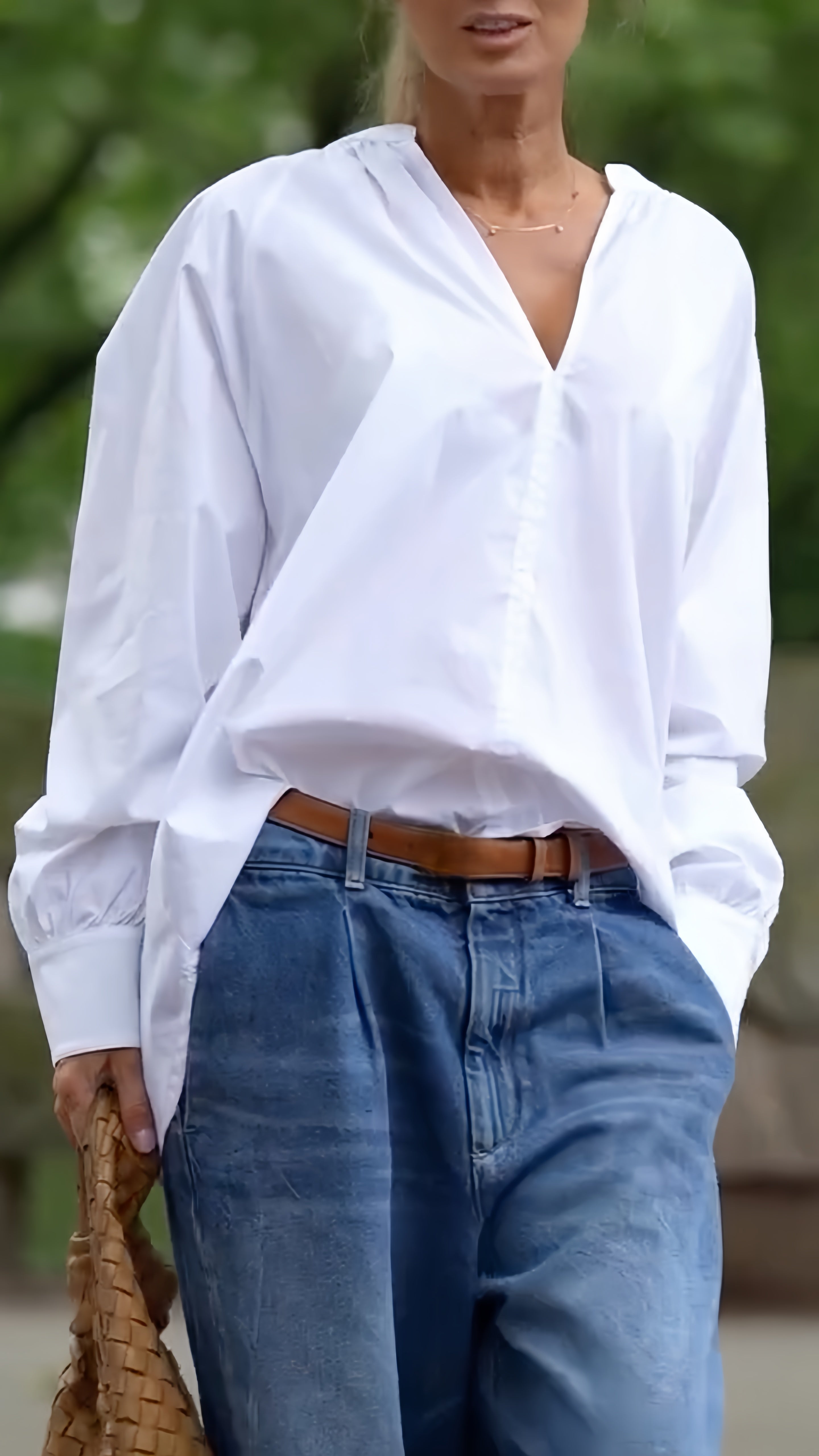 V-Neck Blouse & Dark Blue High-Waisted Wide-Leg Jeans Set