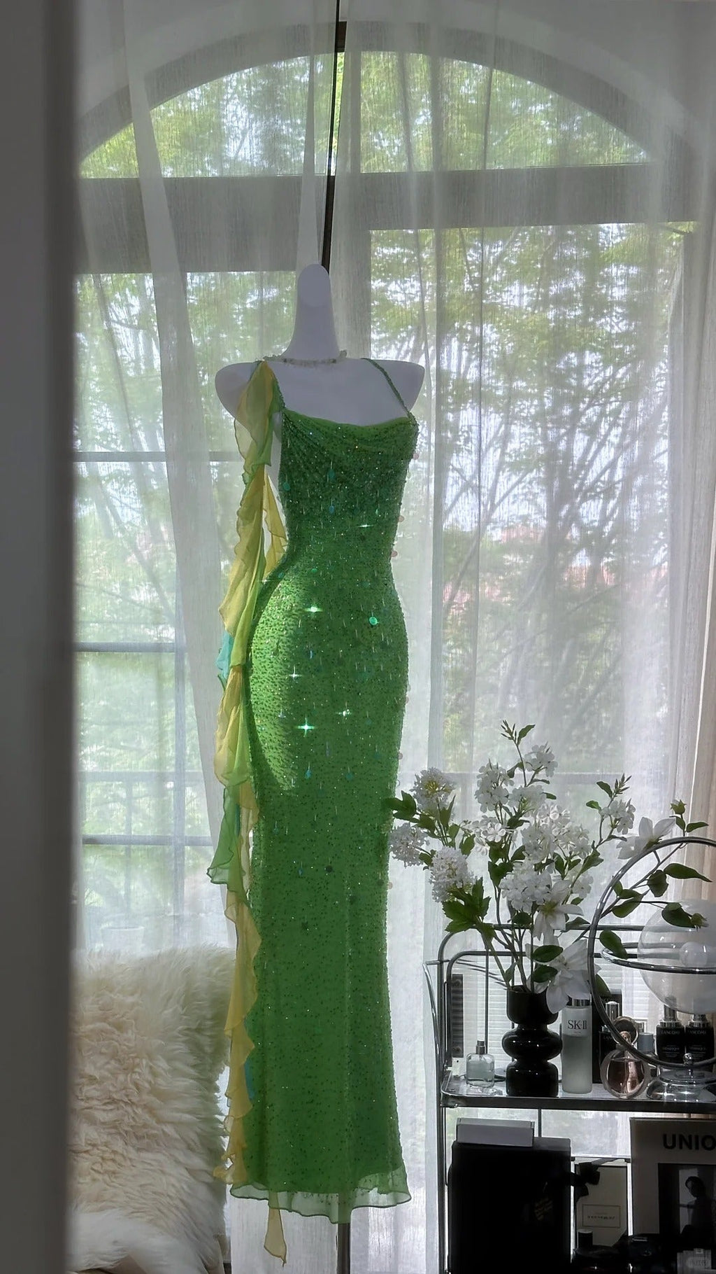 Vintage Evening Dresses, Green Sequin Mermaid Sleeveless Long Party Gowns  25530