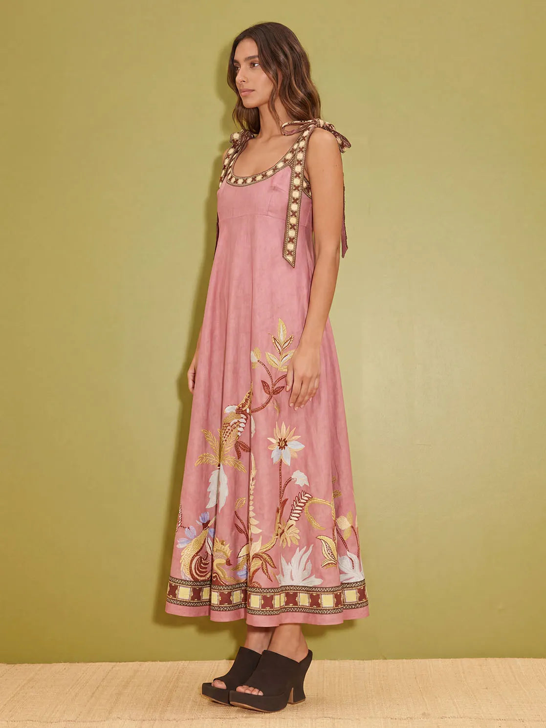 Unique Tropical Lizard Print Maxi Dress
