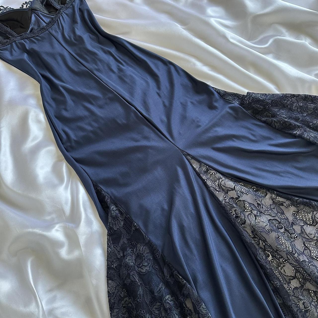 Blue gorgeous exquisite applique lace spaetti straps long satin prom dress evening dress party dress