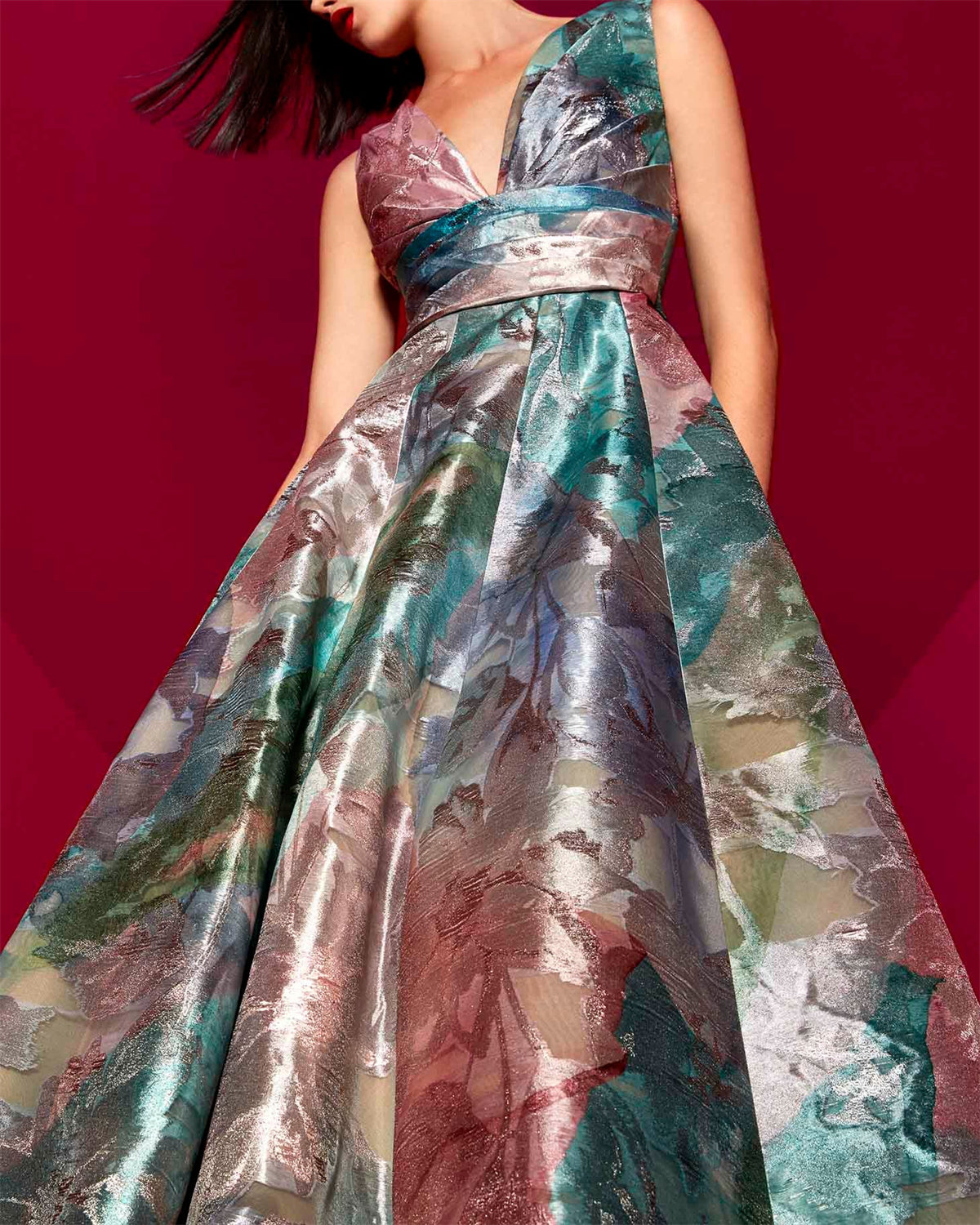 Women's V-neck Sleeveless Printed Satin Dress - 01