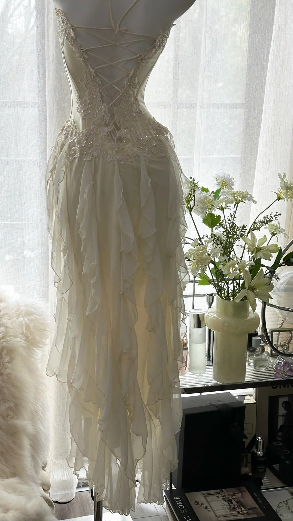 Ivory White Romantic Elegant Exquisite Beaded Backless Long Chiffon Ruffle Homecoming Dress Prom Dress Evening Dress Birthday Holiday Party Dress 4009