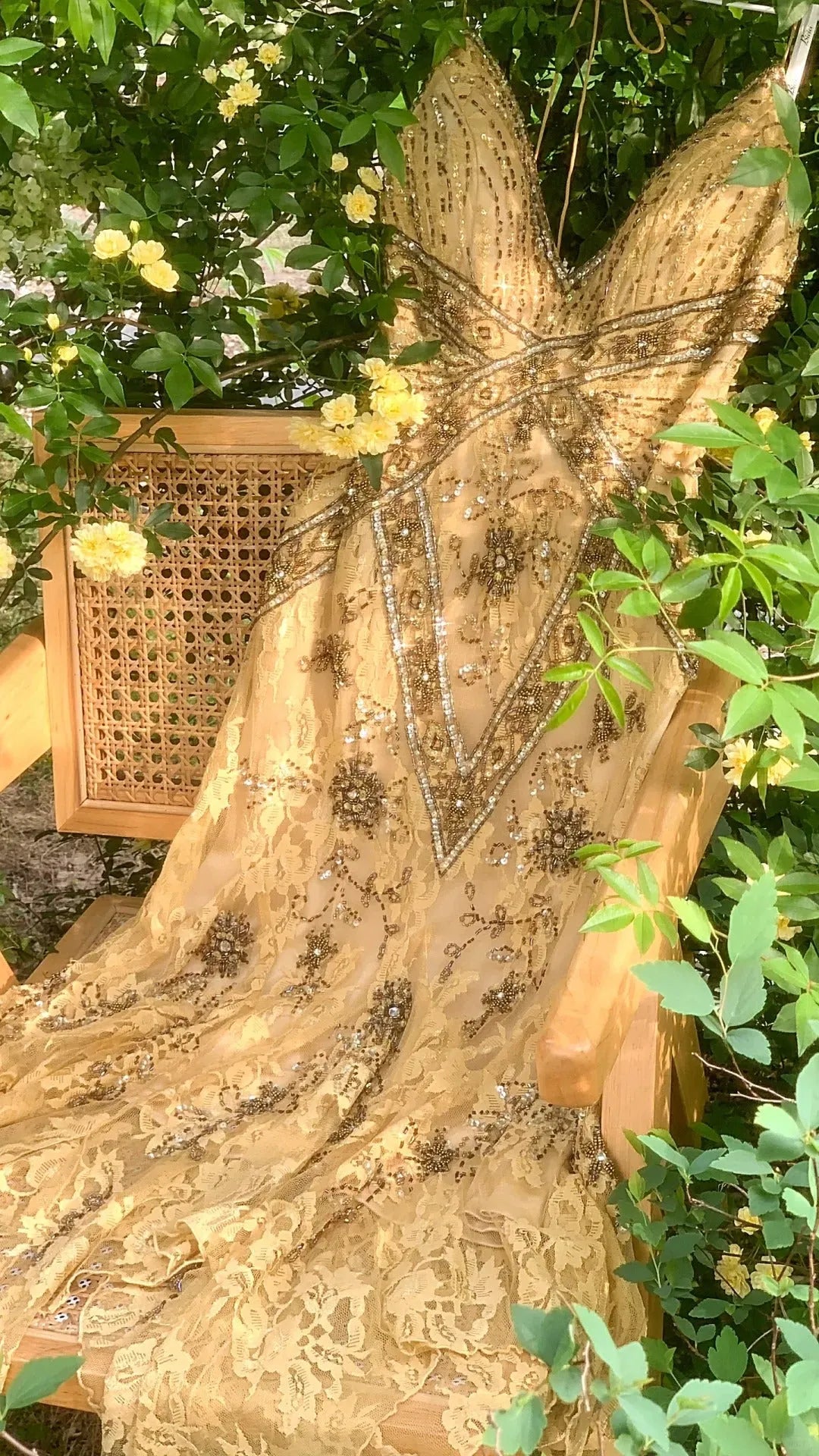 Lit yellow brown gorgeous and elegant vintage exquisite beaded long chiffon lace ball dress evening dress birthday party dress prom dress 3950