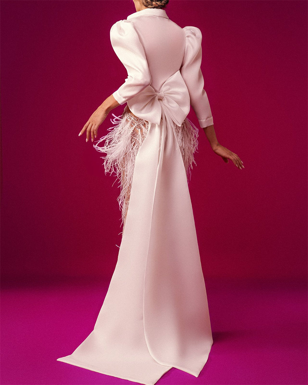 Women's White Lapel Lace Feather Dress