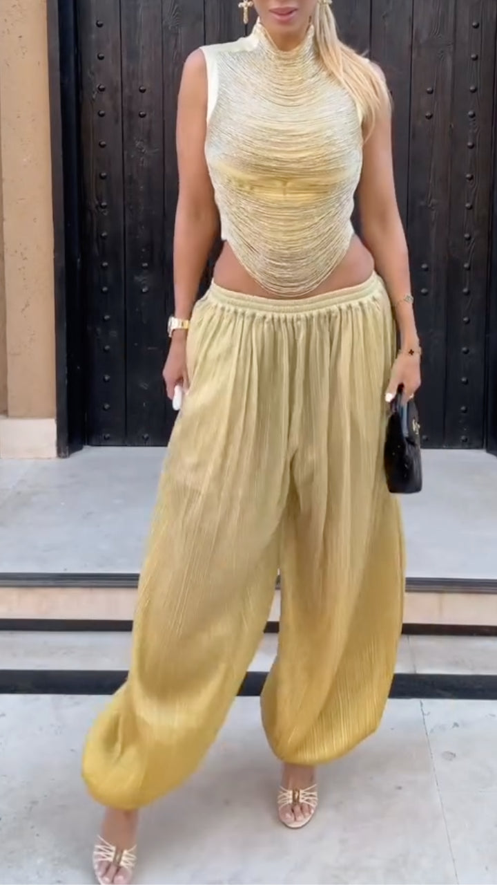 Gold Round-Neck Flowy Top + Pleated Trousers Two-Piece Set