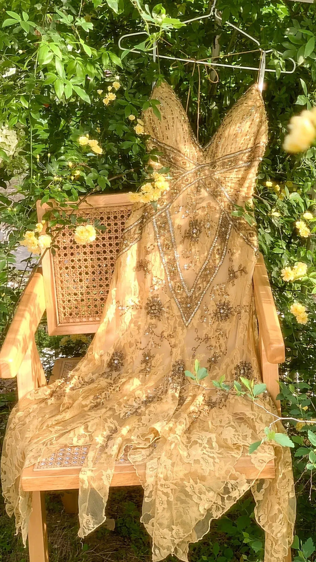 Lit yellow brown gorgeous and elegant vintage exquisite beaded long chiffon lace ball dress evening dress birthday party dress prom dress 3950