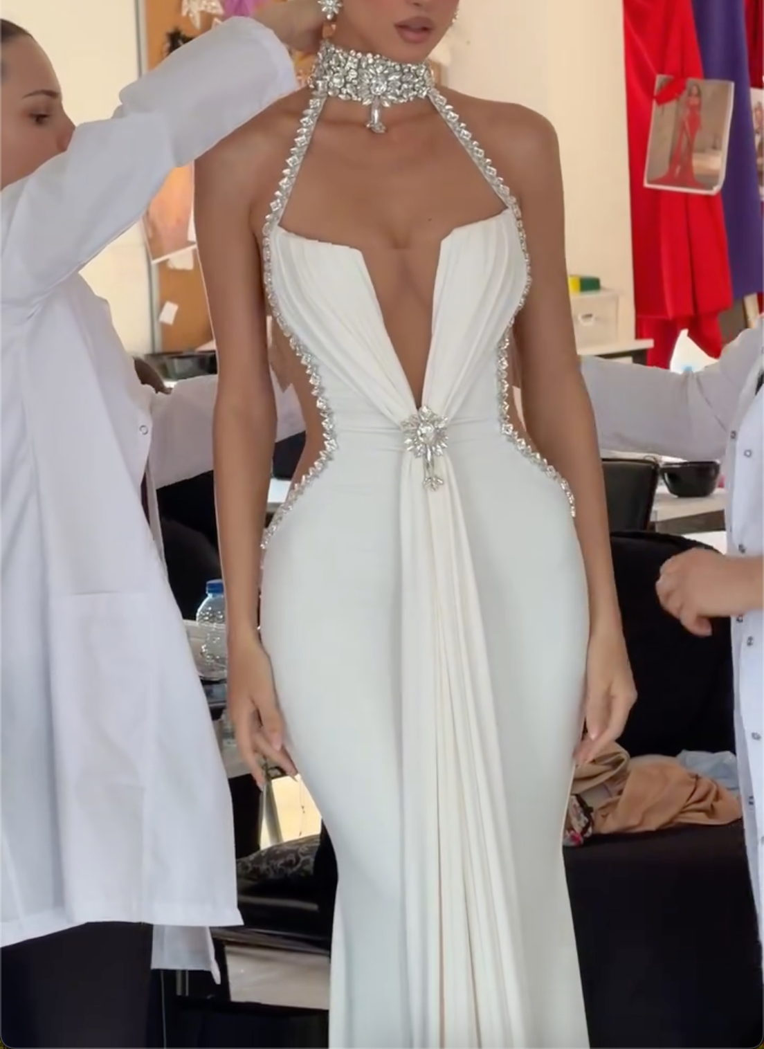 White Crystal Halter Neck Mermaid Maxi Evening Dress, Choker Neckline Deep V Formal Prom Gown