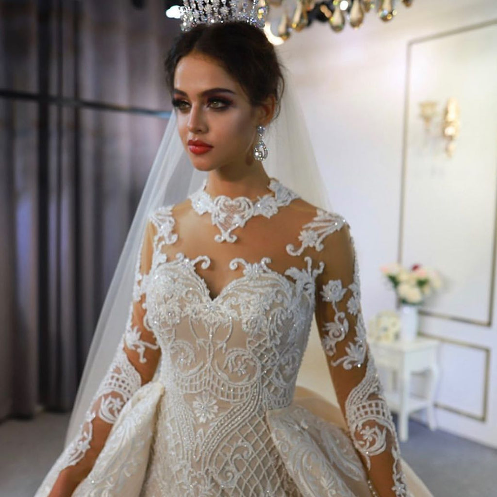 Daisda Gorgeous A-Line Sweetheart Long Sleeves Floor-length Wedding Dress With Appliques Lace