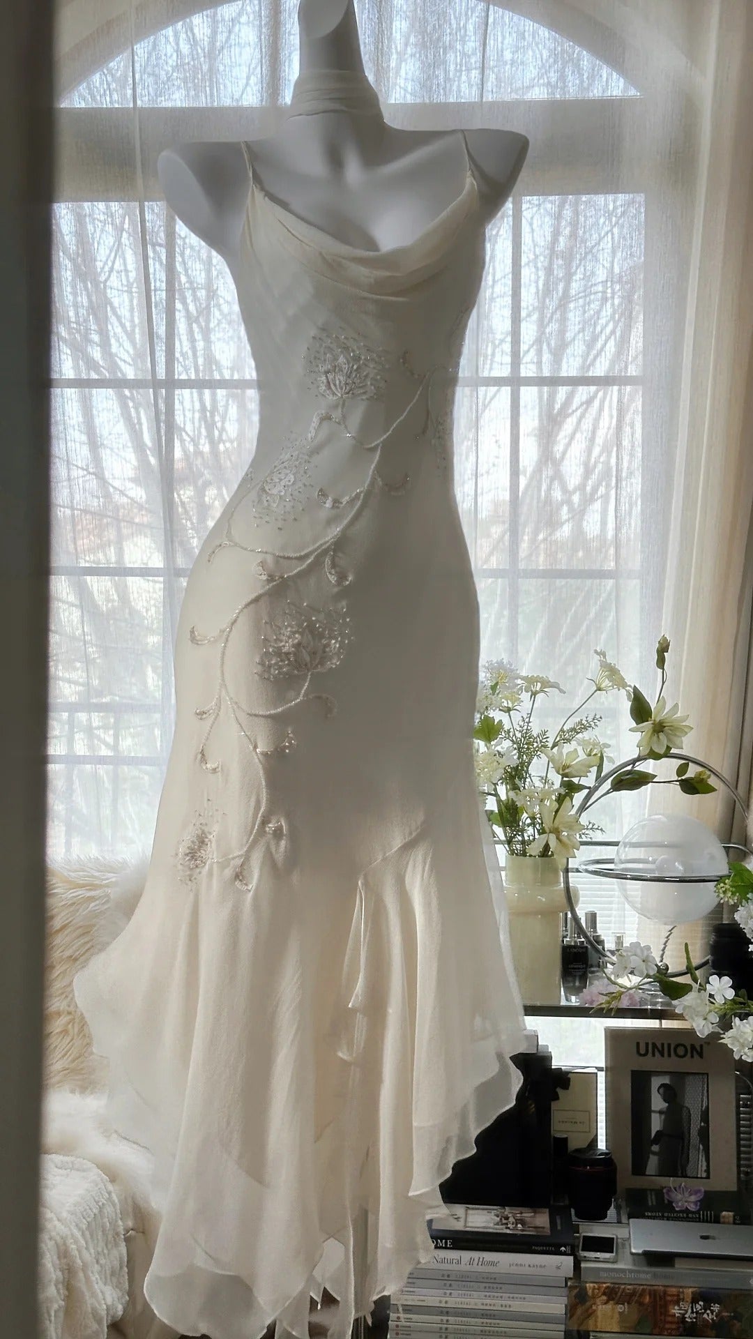 Ivory White Elegant Fashion Exquisite Floral Beading Long Chiffon Ball Gown Evening Dress Party Dress 4006