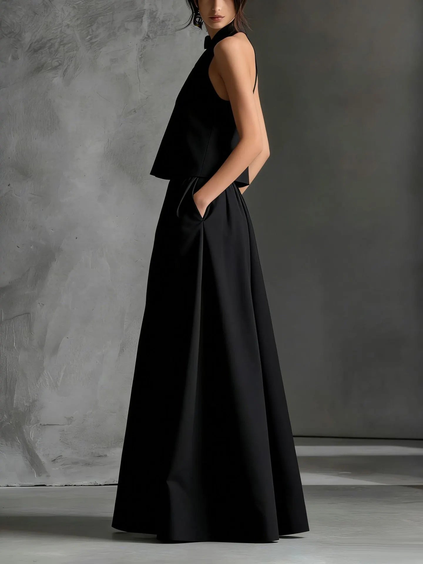 Minimalist Halter Neck Two-Piece Set - Chic Sleeveless Crop Top & High-Waisted Wide-Leg Pants Summer Suite