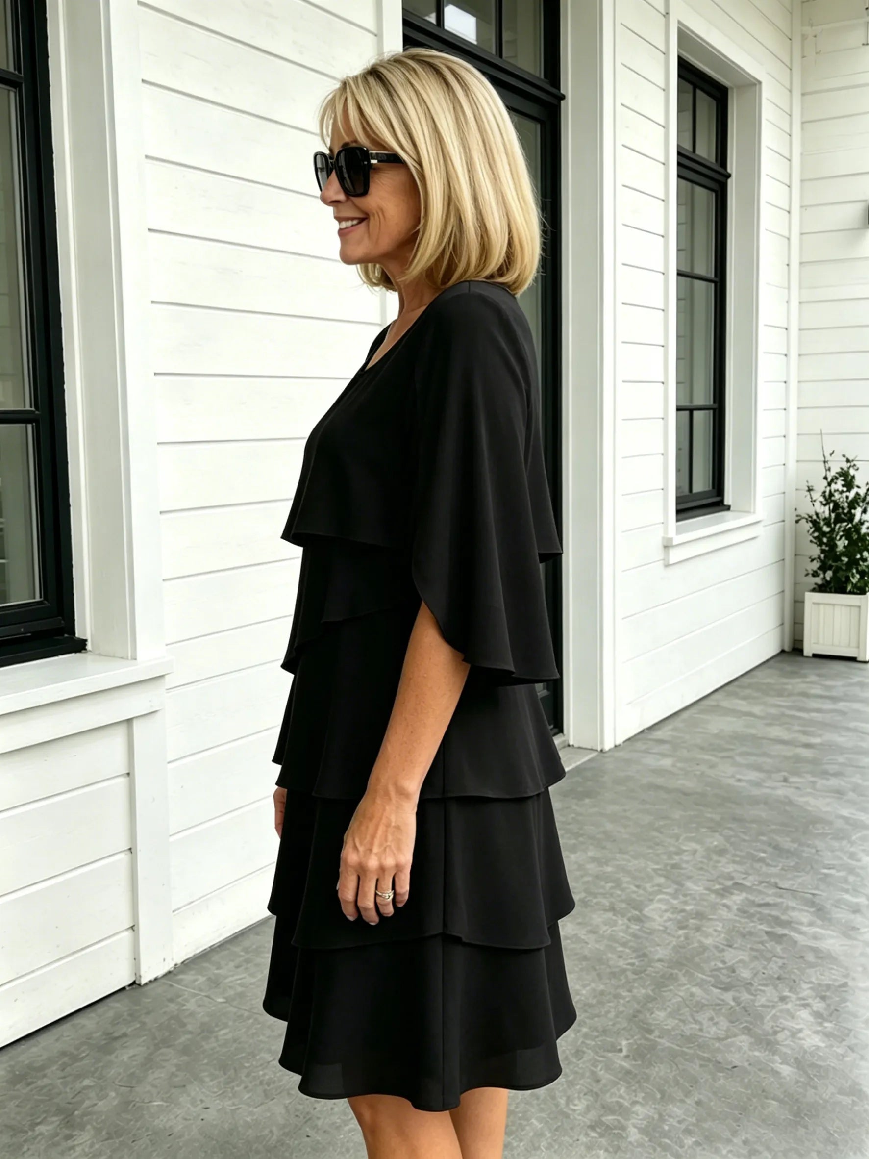 Fashion Solid Color Round Neck Cake Skirt Splicing Dress Women's Clothing