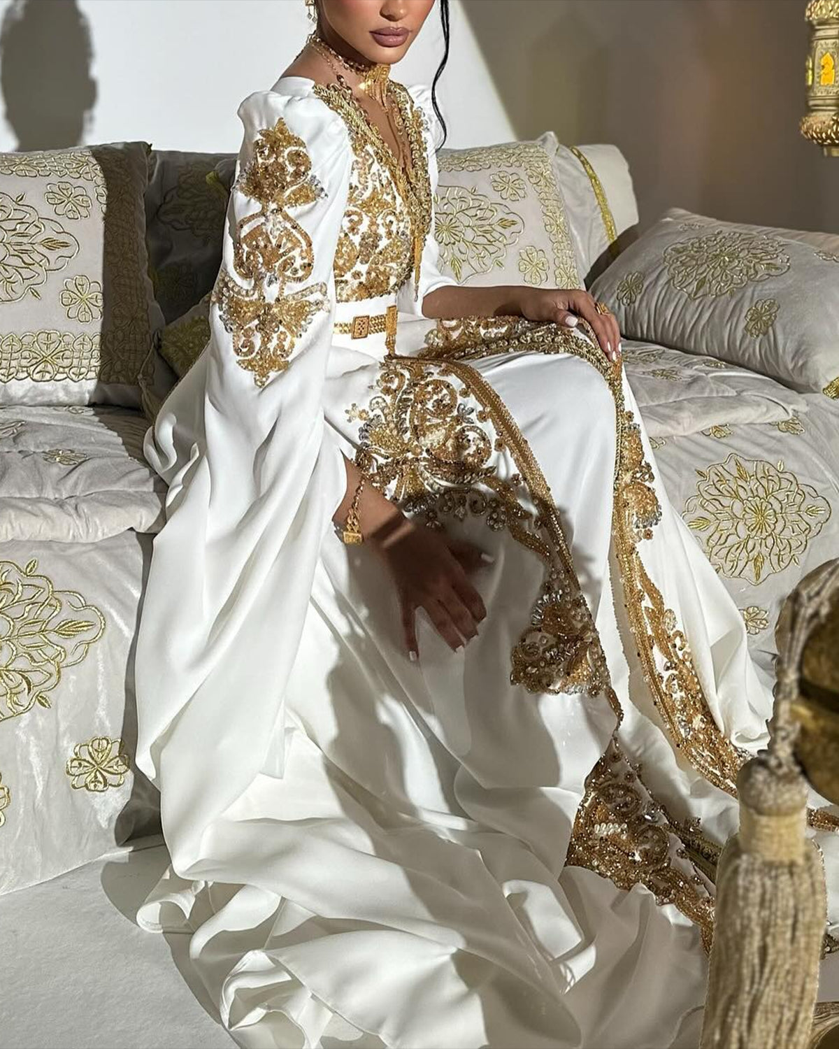 Women's V-neck long sleeve embroidered sequins Dress