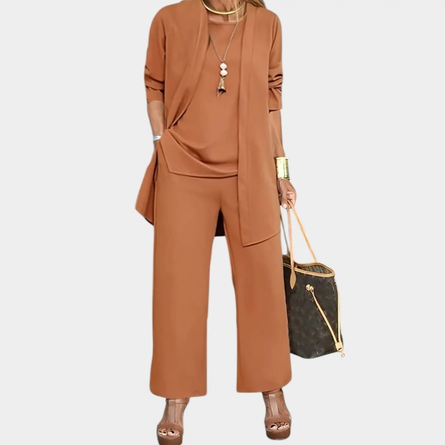 Elegant Relaxed Three-Piece Outfit Set
