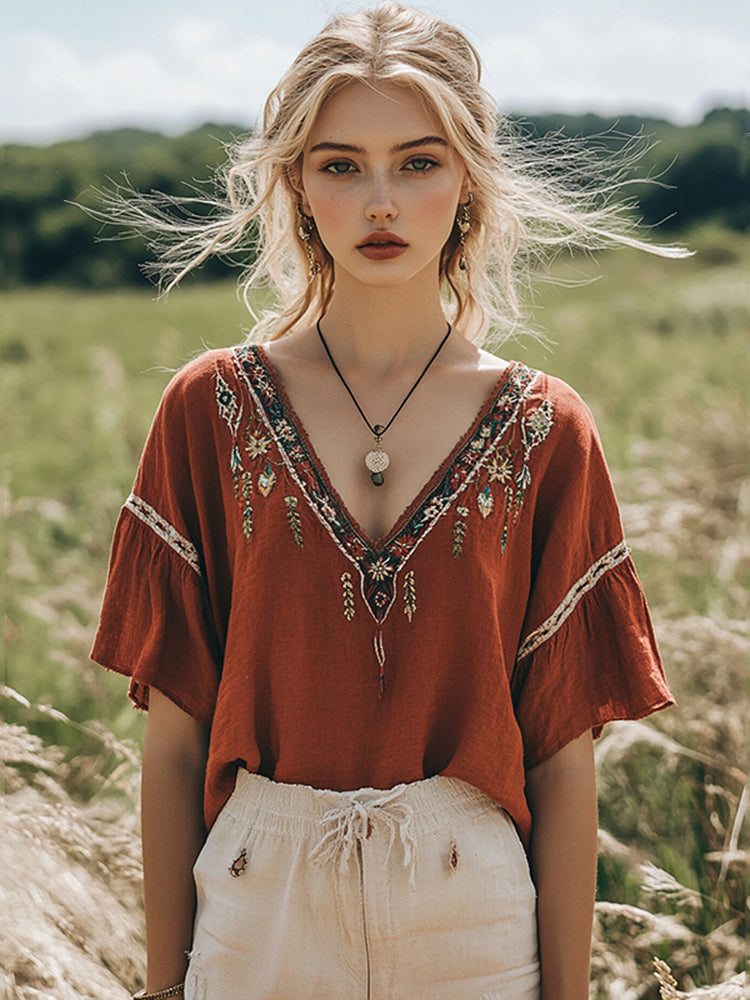 Women's Bohemian Retro Flowers Round Neck T-shirt