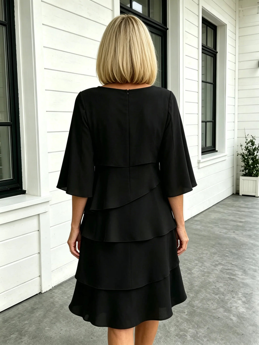 Fashion Solid Color Round Neck Cake Skirt Splicing Dress Women's Clothing