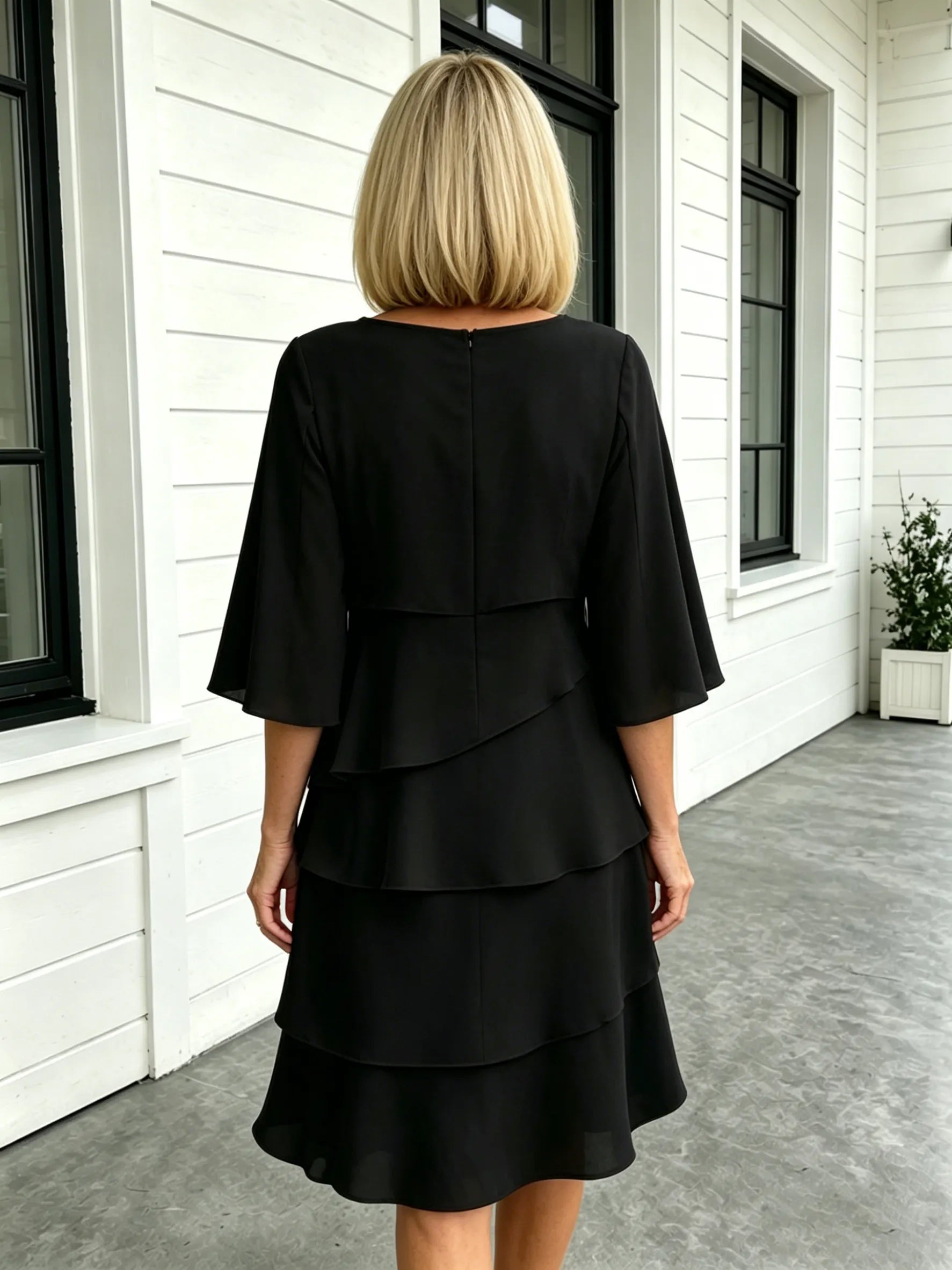 Fashion Solid Color Round Neck Cake Skirt Splicing Dress Women's Clothing