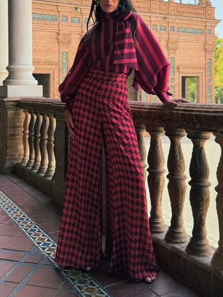 Exquisite High-Waisted Diamond Print Wide-Leg Pants